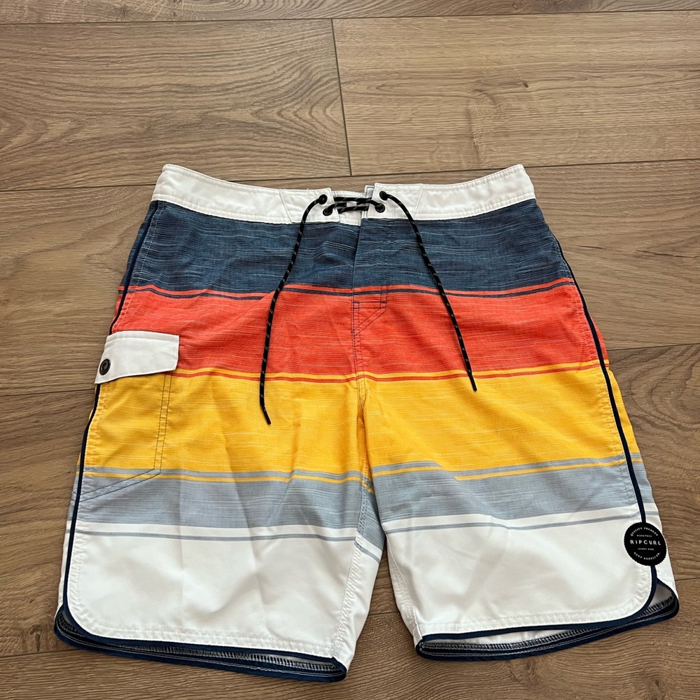 rip curl striped color board shorts size 32